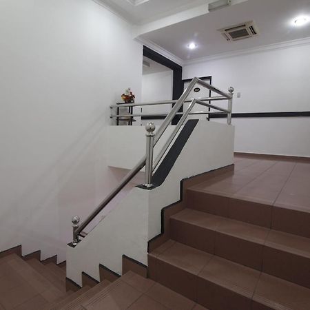 G City Hotel Teluk Intan Zewnętrze zdjęcie