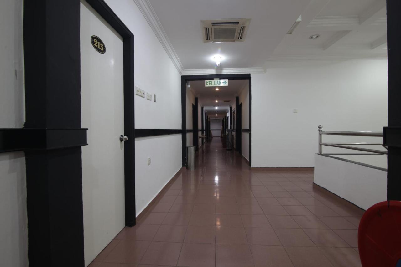 G City Hotel Teluk Intan Zewnętrze zdjęcie